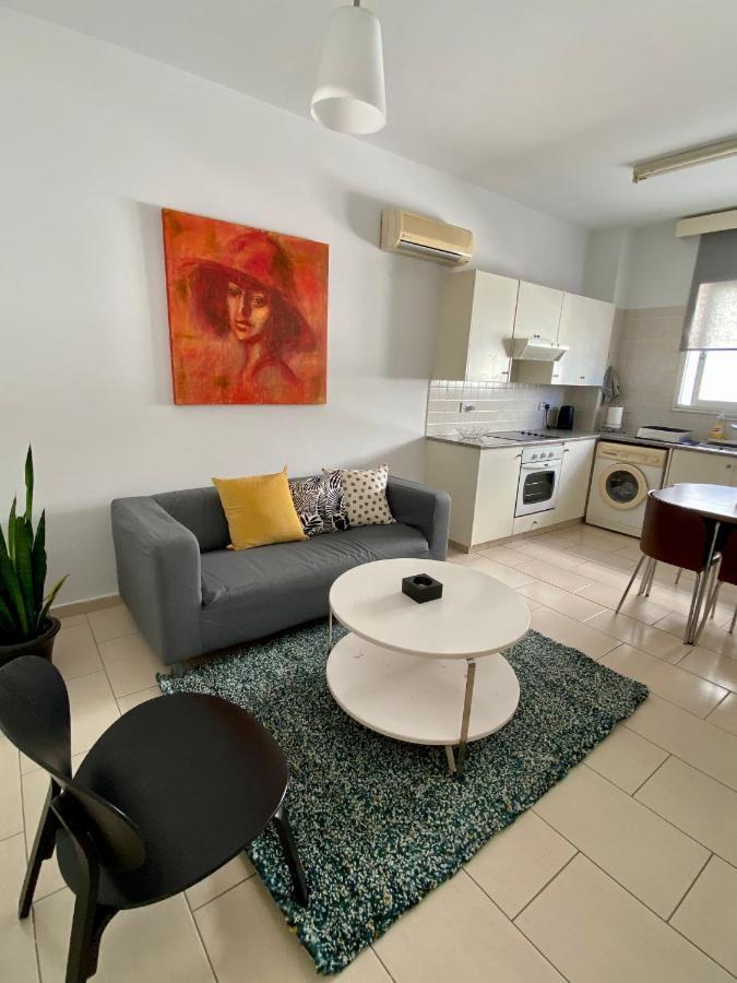 Cosy One Bedroom Apartment In Pafos Dış mekan fotoğraf